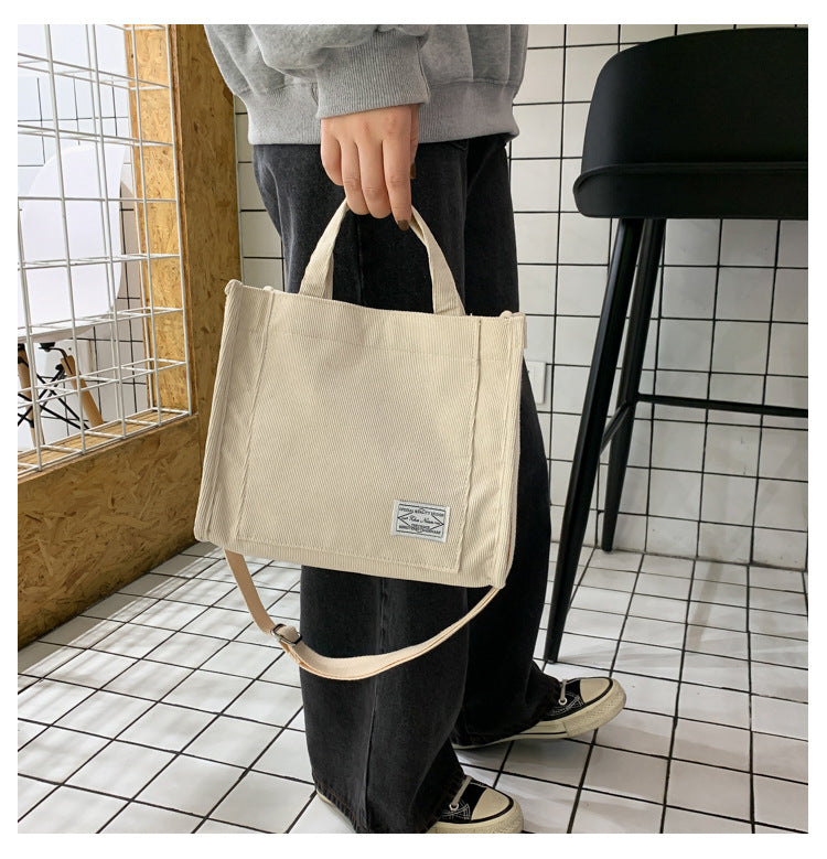 Nuevo bolso de mano de pana de diseñador de lujo para mujer: aspecto bonito y lindo, color sólido, bolso de mensajero con hebilla