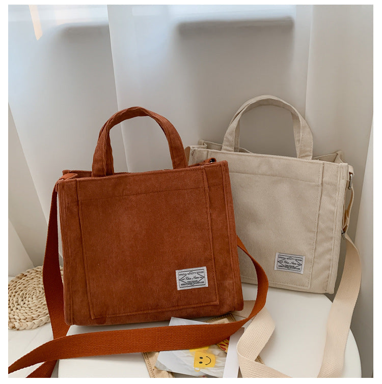 Nuevo bolso de mano de pana de diseñador de lujo para mujer: aspecto bonito y lindo, color sólido, bolso de mensajero con hebilla