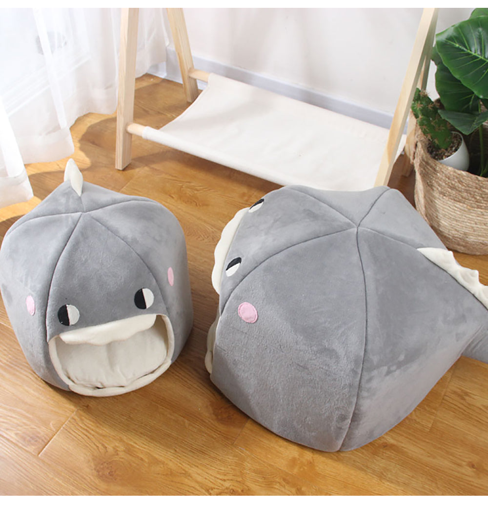 2022 New Shark Shape Design & Cellar Cat Tent House Comfy Bed for Kitten or Cats.